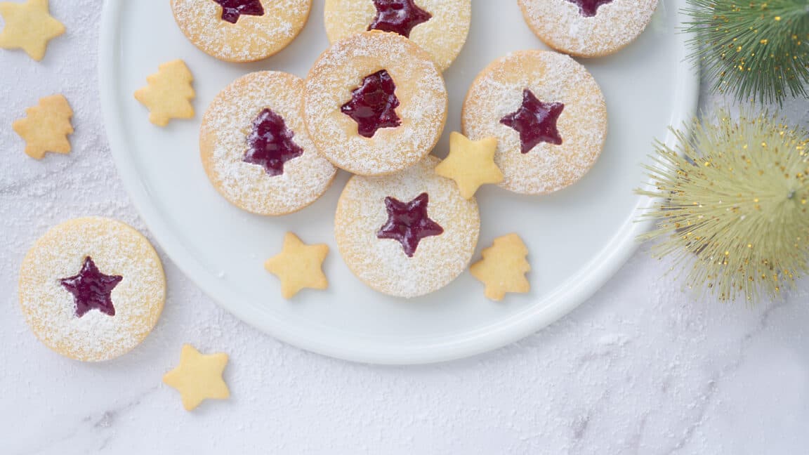 Dr. Oz tells his federal employees to eat less during the holidays