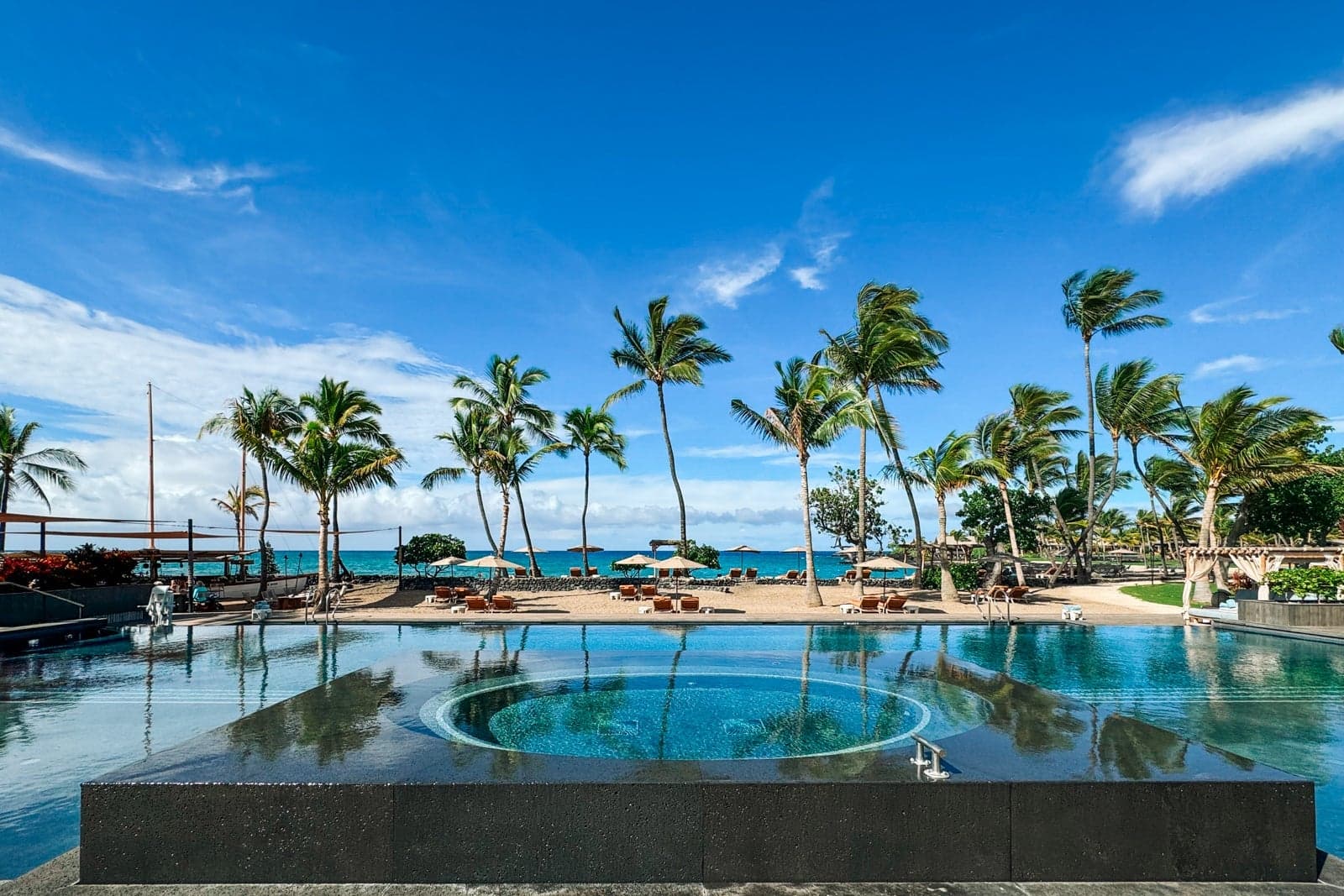 Deal of the day: Fly to Hawaii from just 9,000 points