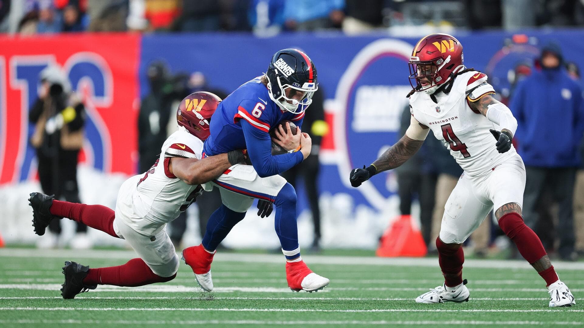 Giants not altering game plan for Jaxson Dart after another injury scare: 'We're not gonna change much'