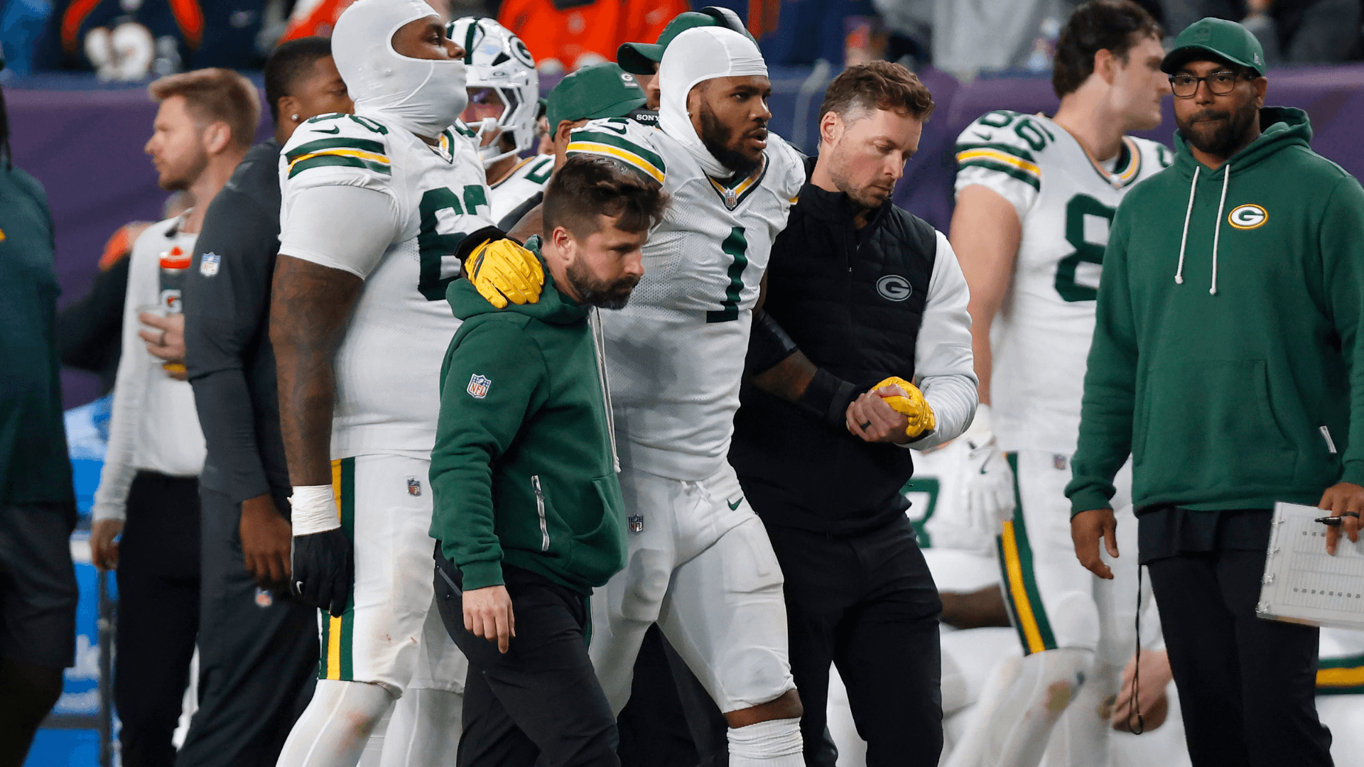 Packers fear Micah Parsons season may be over with torn ACL, per report