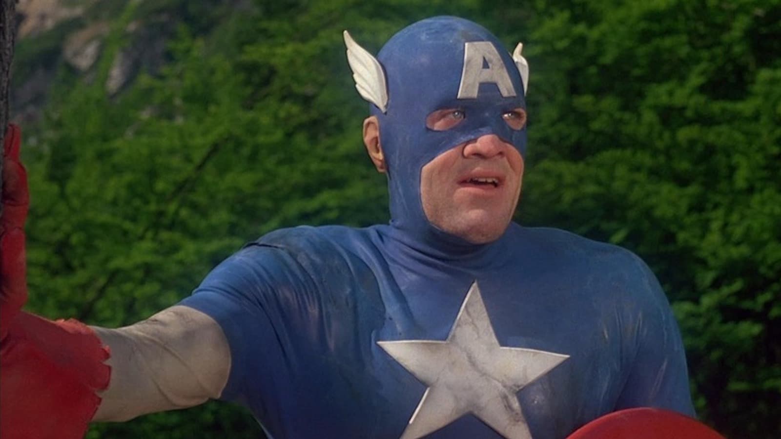 The NFL Legend Who Was Nearly Cast As Marvel's Captain America